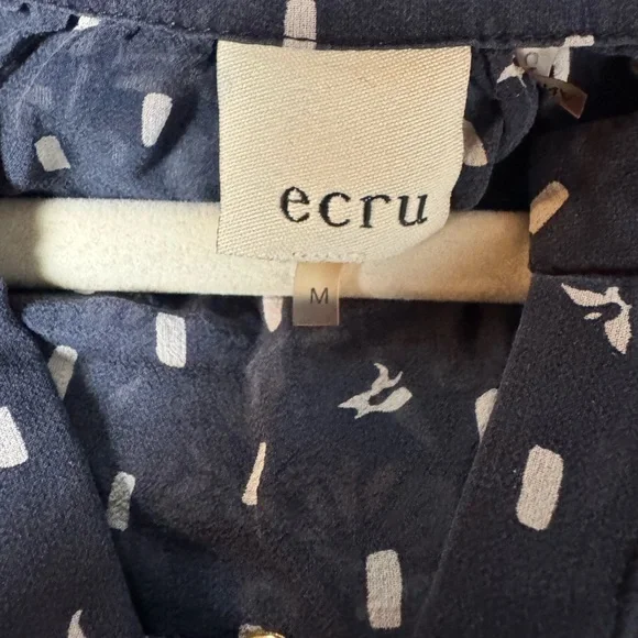 Ecru Chic Black and White Patterned 100% Silk Blouse Size M - Picture 3 of 11